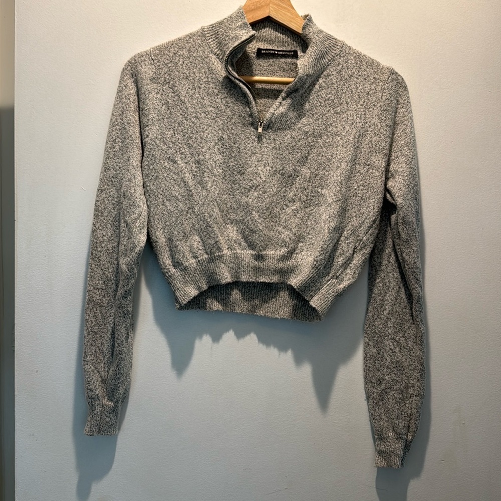 Brandy Melville Cropped Sweater